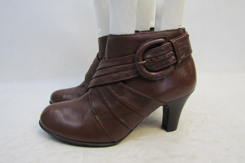 Nurture Womens Size 6 M Brown Leather Zip Slouch Ankle Fashion Boots Bootie